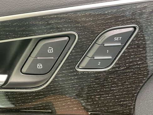 Used 2023 Audi Q7 2.0T Premium w/ Convenience Package AWD/4WD image 36