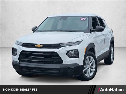 Used 2021 Chevrolet TrailBlazer LS FWD image 1