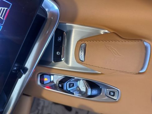 Used 2024 Chevrolet Corvette Stingray Premium Conv w/ 3LT image 16