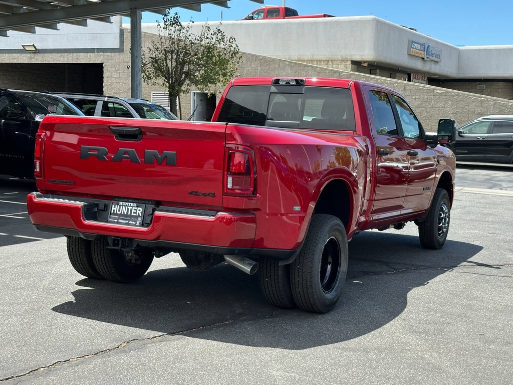 New 2026 RAM 3500 Big Horn AWD/4WD image 8