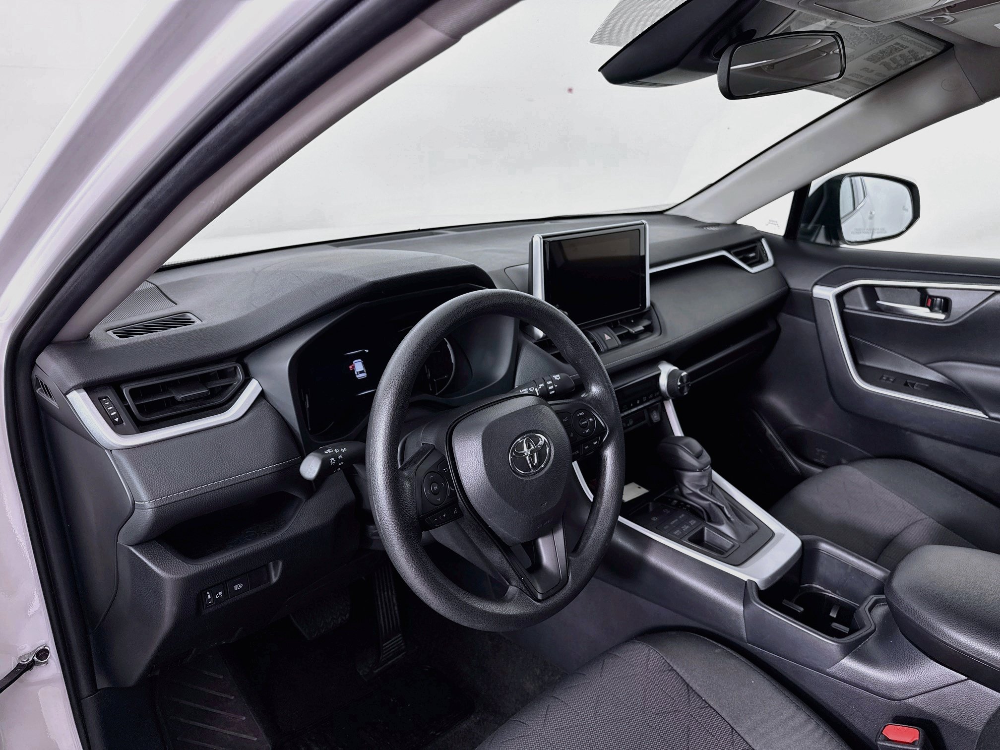 Certified 2025 Toyota RAV4 XLE AWD/4WD image 9