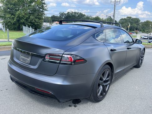 Used 2024 Tesla Model S AWD/4WD image 9