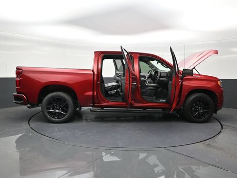 Used 2025 Chevrolet Silverado 1500 RST RWD image 29