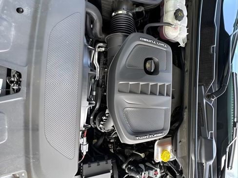 Used 2025 RAM 1500 RHO w/ RHO Level 1 Equipment Group AWD/4WD image 33