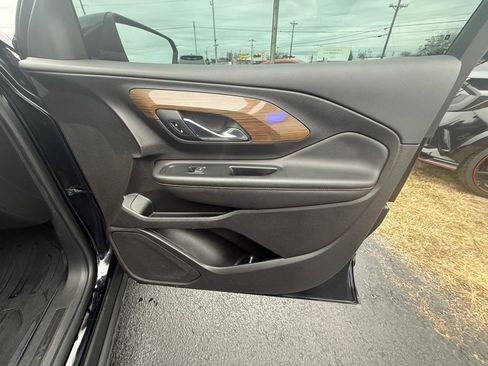 Used 2018 GMC Terrain SLE w/ Driver Convenience Package image 25