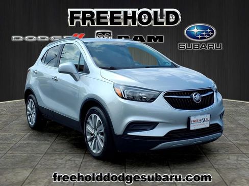 Used 2020 Buick Encore Preferred w/ Safety Package FWD image 1