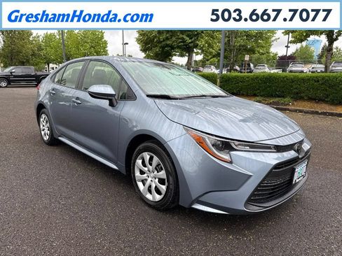 Used 2023 Toyota Corolla LE FWD image 1
