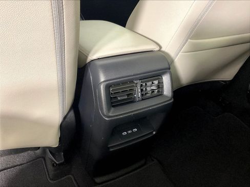 Used 2023 Honda CR-V EX-L image 10
