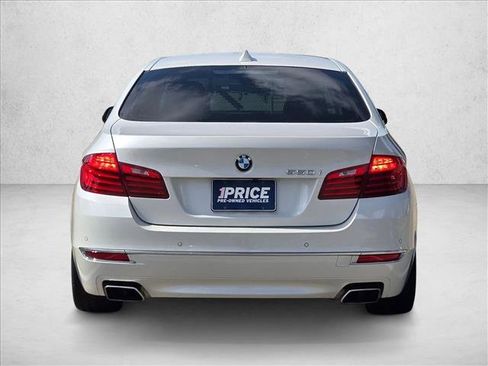 Used 2016 BMW 550i Sedan RWD image 6