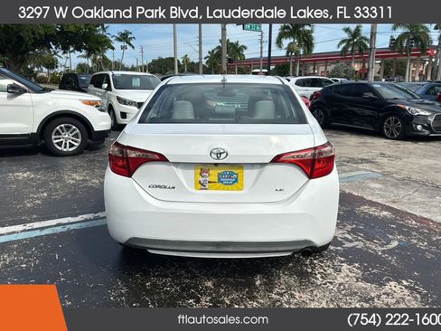 Used 2018 Toyota Corolla LE FWD image 10