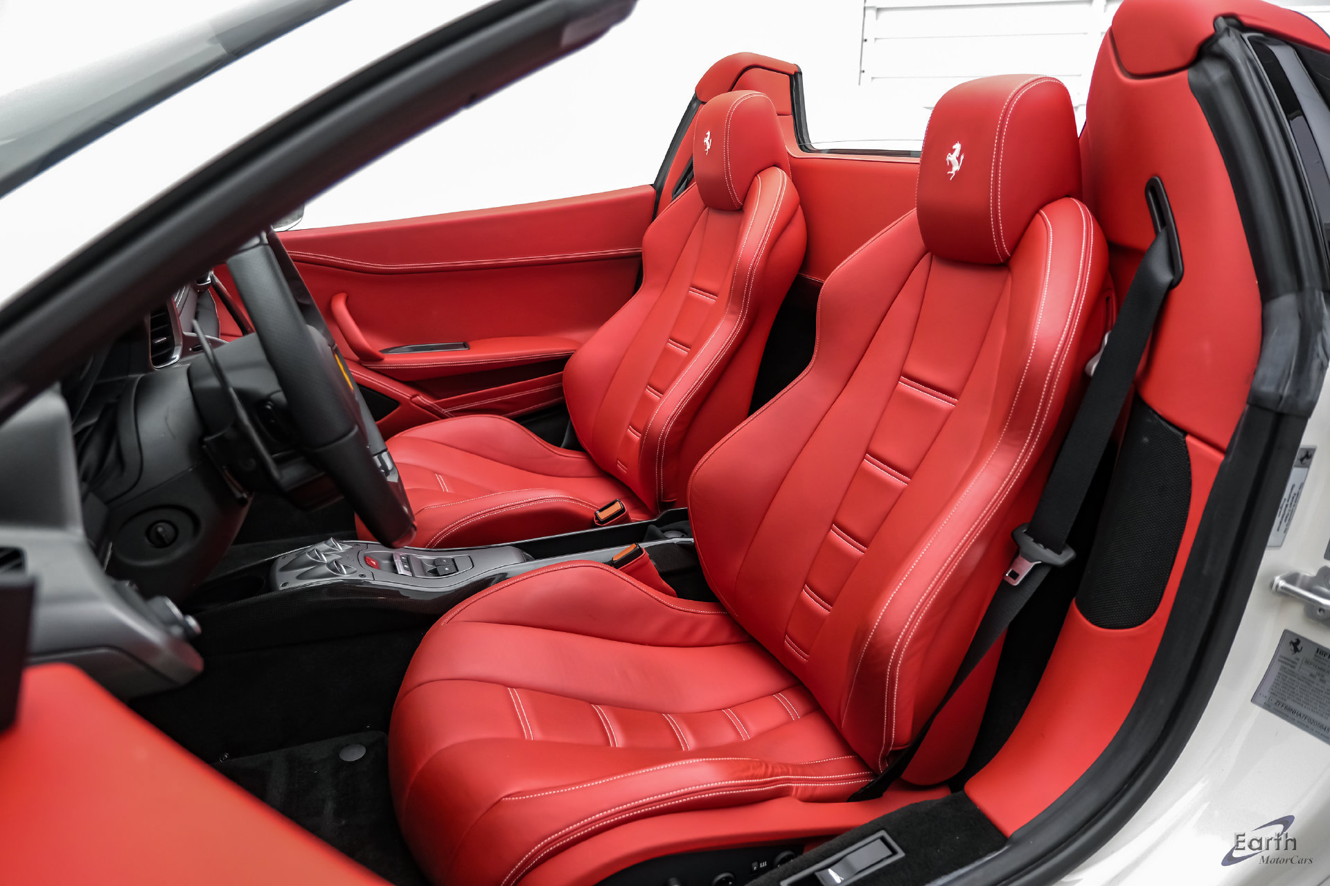 Used 2015 Ferrari 458 Spider RWD image 49