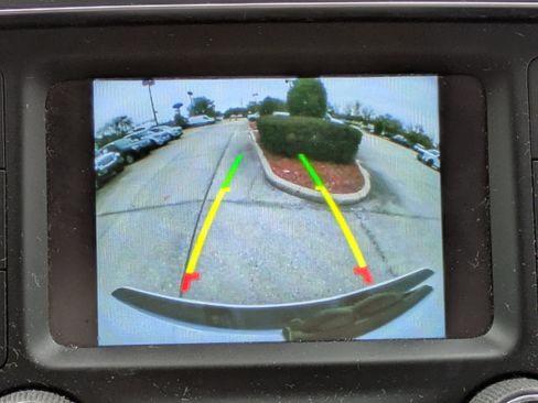 Used 2018 RAM 1500 Express image 20