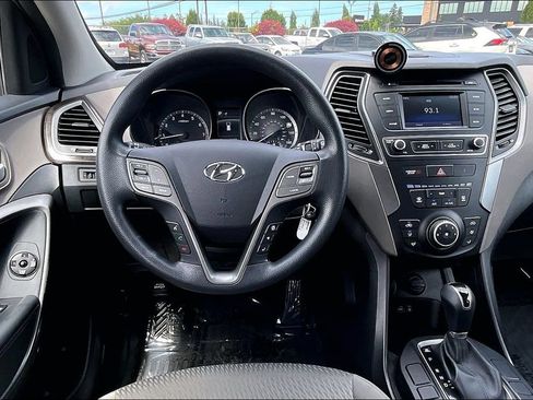 Used 2017 Hyundai Santa Fe Sport AWD/4WD image 7