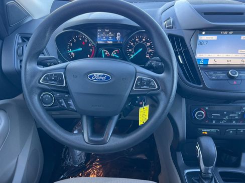 Used 2018 Ford Escape SE w/ SE Sync 3 Package image 15