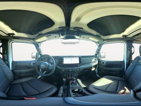 New 2025 Jeep Wrangler Unlimited Rubicon 392 image 16