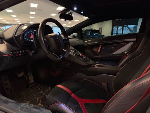 Used 2017 Lamborghini Aventador LP 750-4 Superveloce AWD/4WD image 17