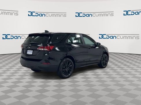 Used 2024 Chevrolet Equinox LS w/ Midnight Edition image 8