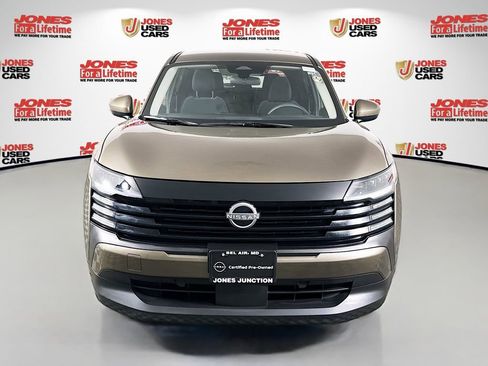 Certified 2025 Nissan Kicks SV image 11