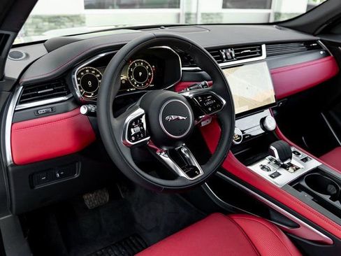 New 2026 Jaguar F-PACE R-Dynamic S image 16