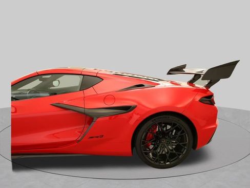 Used 2025 Chevrolet Corvette ZR1 w/ ZR1 Carbon Fiber Aero Package RWD image 67