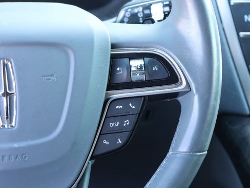 Used 2020 Lincoln Nautilus Reserve w/ Equipment Group 201A image 21