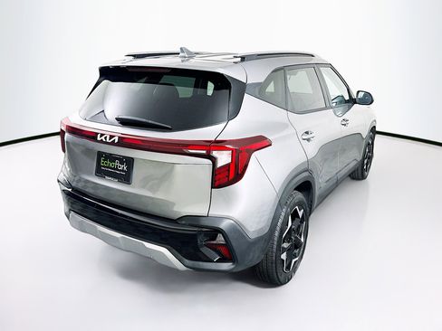 Used 2025 Kia Seltos S image 9