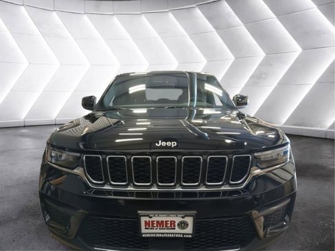 New 2026 Jeep Grand Cherokee Laredo X AWD/4WD image 9