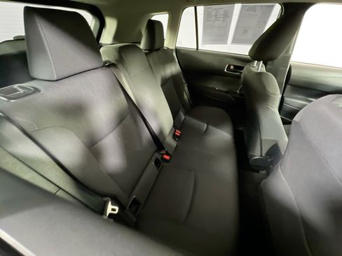 Used 2022 Toyota Corolla Cross LE AWD/4WD image 24