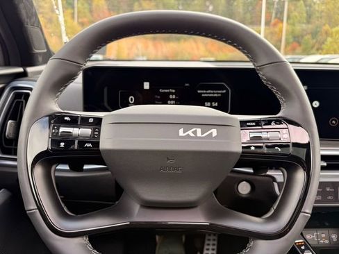 New 2026 Kia Sorento SX Prestige AWD/4WD image 14
