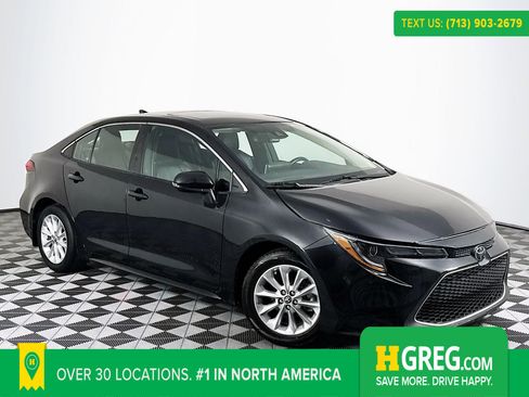 Used 2022 Toyota Corolla XLE image 1