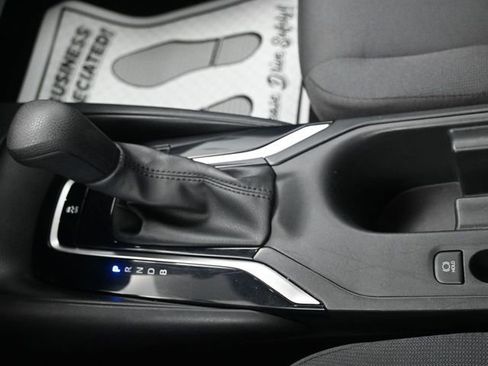 Used 2024 Toyota Corolla LE image 13