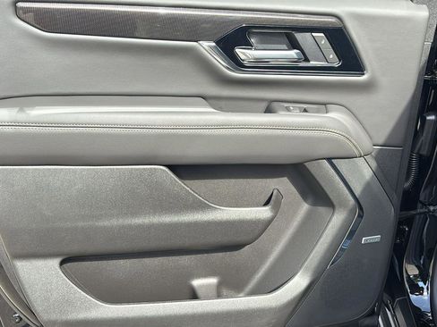 New 2026 GMC Yukon XL Elevation RWD image 16