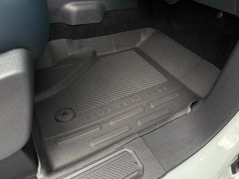 Used 2024 Ford Bronco Outer Banks image 25