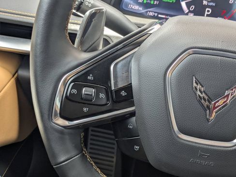 Used 2024 Chevrolet Corvette Stingray Preferred Cpe w/ Z51 Performance Package RWD image 31