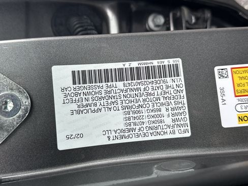 Certified 2025 Acura Integra A-Spec FWD image 38