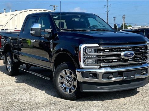 Used 2023 Ford F250 Lariat w/ Lariat Ultimate Package AWD/4WD image 36