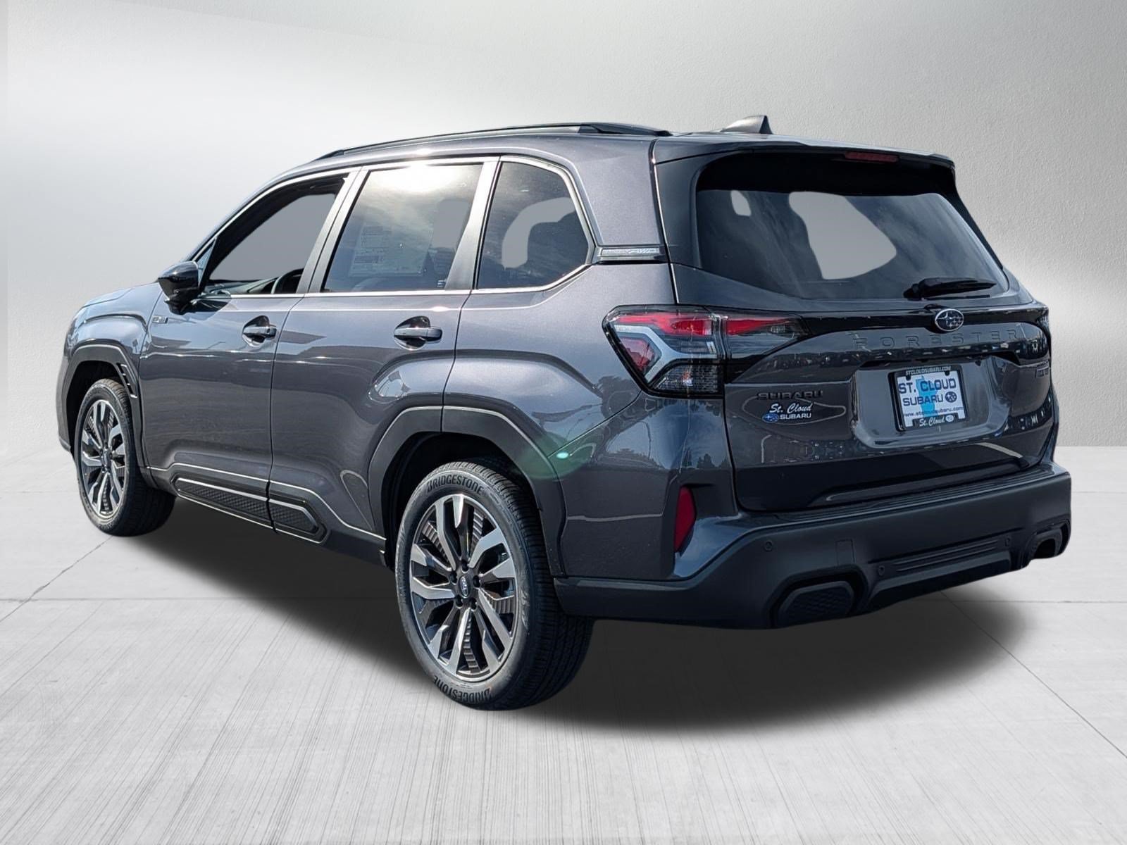 New 2026 Subaru Forester Touring AWD/4WD image 3