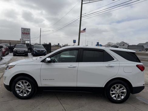 Used 2018 Chevrolet Equinox LT AWD/4WD image 4