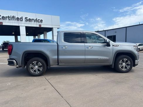 Used 2026 GMC Sierra 1500 SLT AWD/4WD image 7