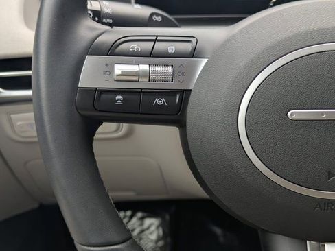 Used 2025 Hyundai Tucson SEL image 21