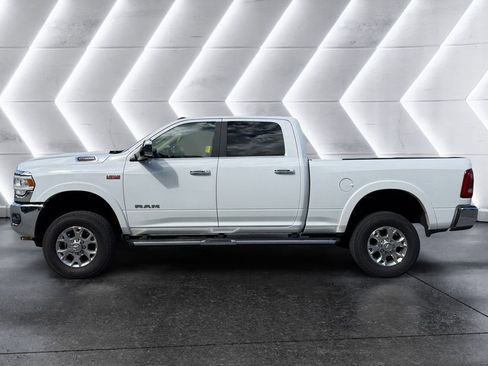 Used 2022 RAM 2500 Laramie AWD/4WD image 3