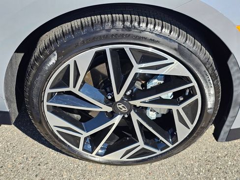 Certified 2024 Hyundai Ioniq 6 SEL RWD image 10