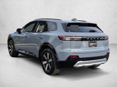 Certified 2024 Honda Prologue Touring image 8