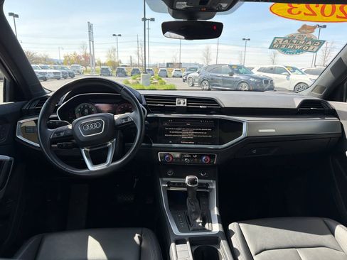Used 2023 Audi Q3 2.0T Premium Plus w/ Premium Plus Package AWD/4WD image 16