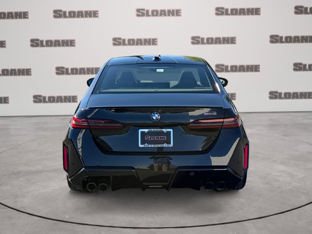 New 2027 BMW M5 w/ Executive Package AWD/4WD image 4