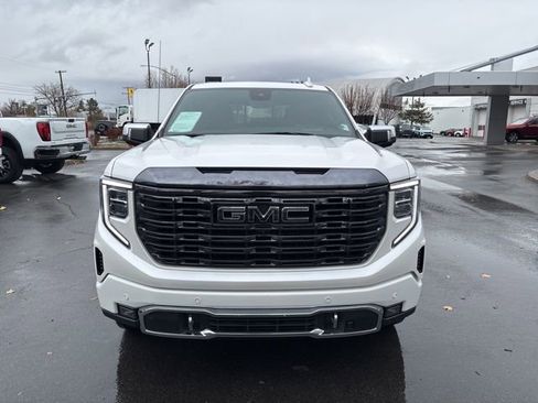 Used 2023 GMC Sierra 1500 Denali Ultimate image 3