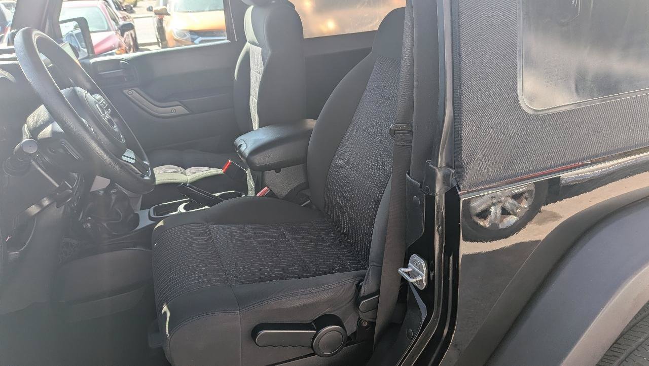 Used 2012 Jeep Wrangler Sport AWD/4WD image 9
