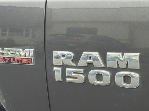 Used 2016 RAM 1500 Express AWD/4WD image 25