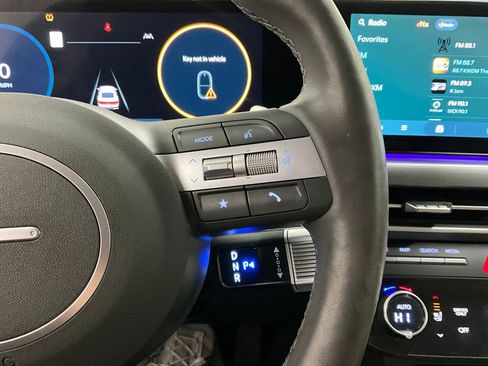 Used 2024 Hyundai Sonata Limited image 17