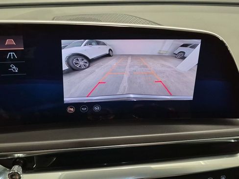 Certified 2024 Cadillac Lyriq Tech AWD/4WD image 6
